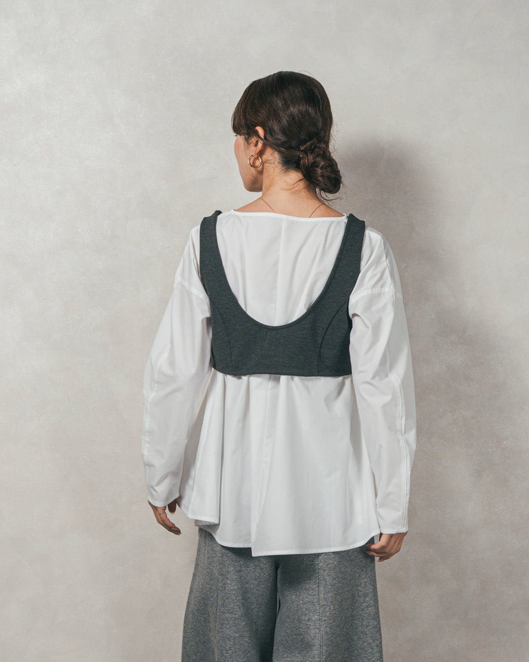 ［SET］カットビスチェxブラウス レイヤードSET+Relax 裏起毛カーブパンツ（2SET）