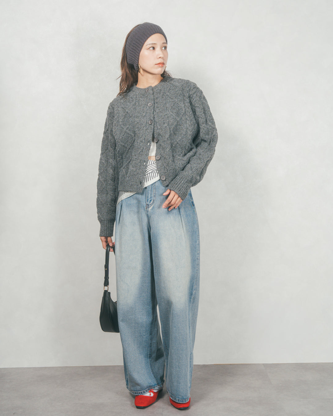 ワイドTuckイージーデニム (BLEACH)