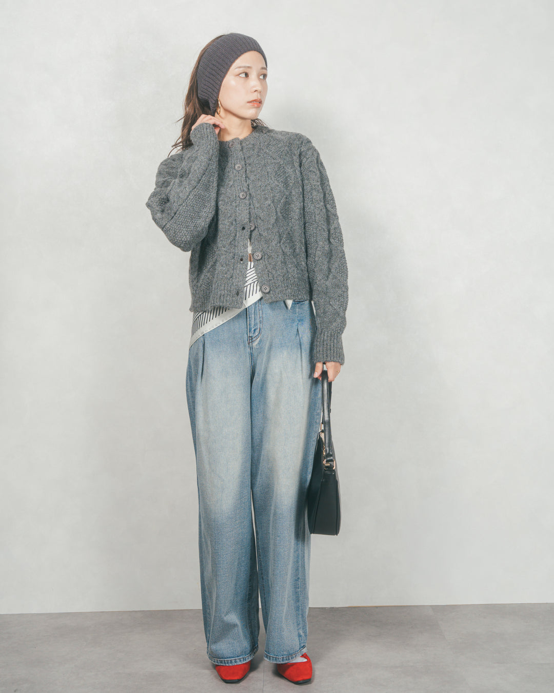 ワイドTuckイージーデニム (BLEACH)