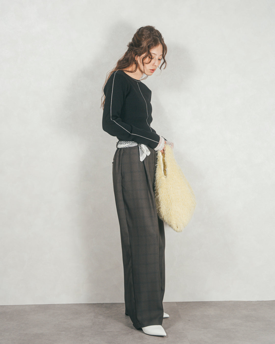 Line Rib クルーネックニット（BLACK）