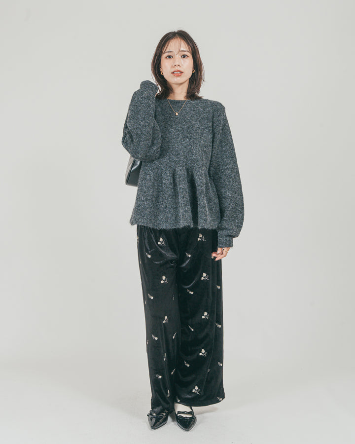 ［SET］モヘア Peplumニット + Flower刺繍 ベロアパンツ（2SET）