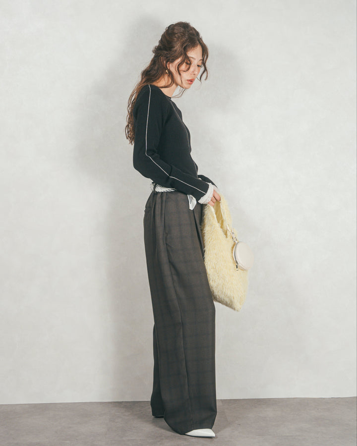 Line Rib クルーネックニット（BLACK）