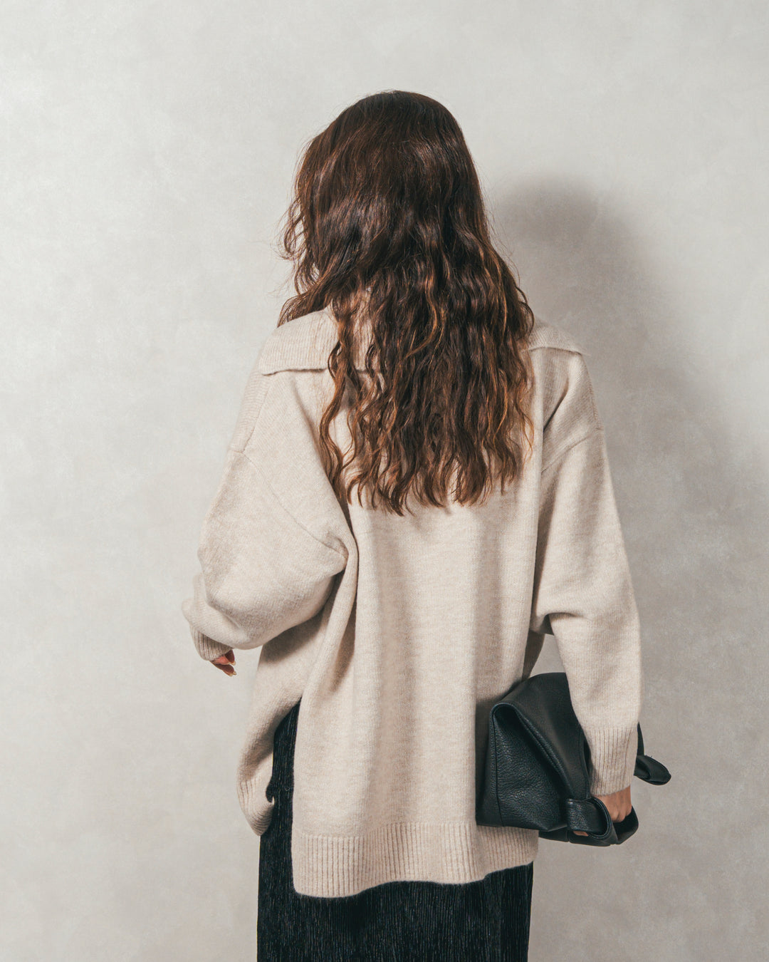 ［SET］サイドスリット襟付きスキッパーニット+ベロアNarrowスカート（2SET）