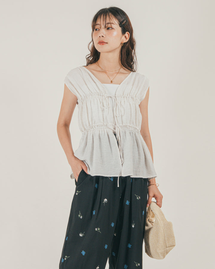 ［SET］リネンタッチShirringリボンブラウス + Flower刺繍リラックスパンツ（2SET）