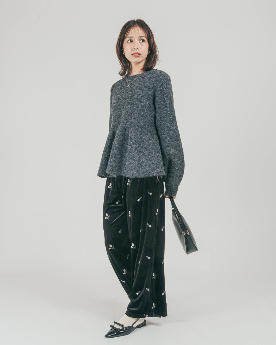 ［SET］モヘア Peplumニット + Flower刺繍 ベロアパンツ（2SET）