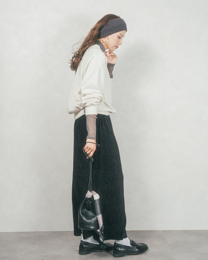 ［SET］フロントシリコンLogoスウェット+ベロアNarrowスカート