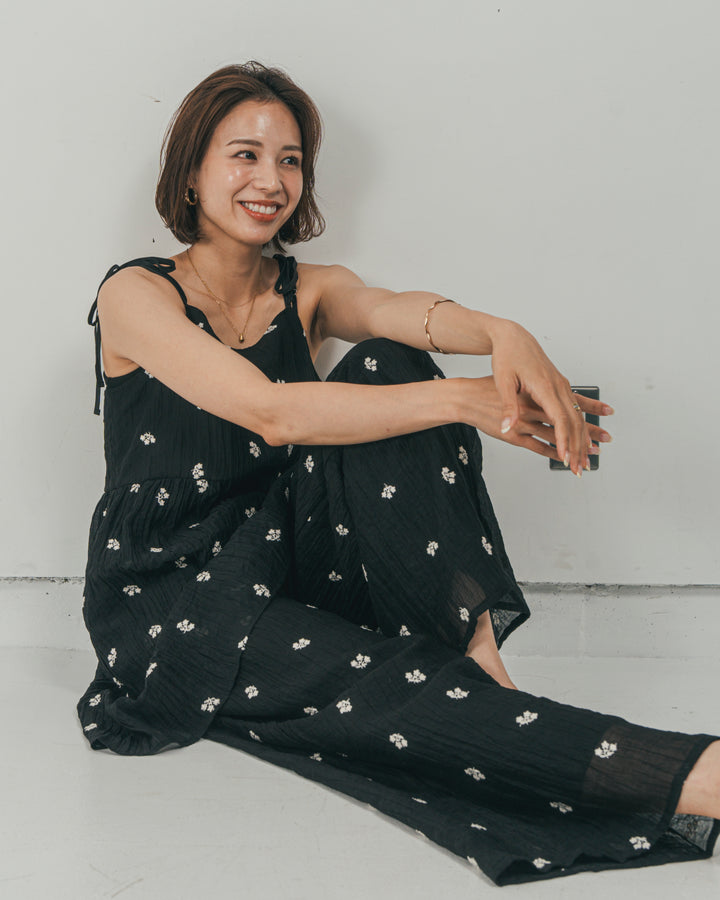 ［SET］ショルダーリボン刺繍Veilキャミ + 刺繍 Veilロングパンツ（2SET）