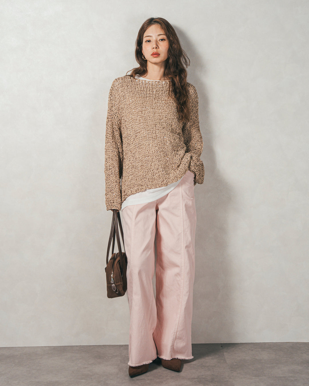 スラブシアークルーネックT(WHITE)