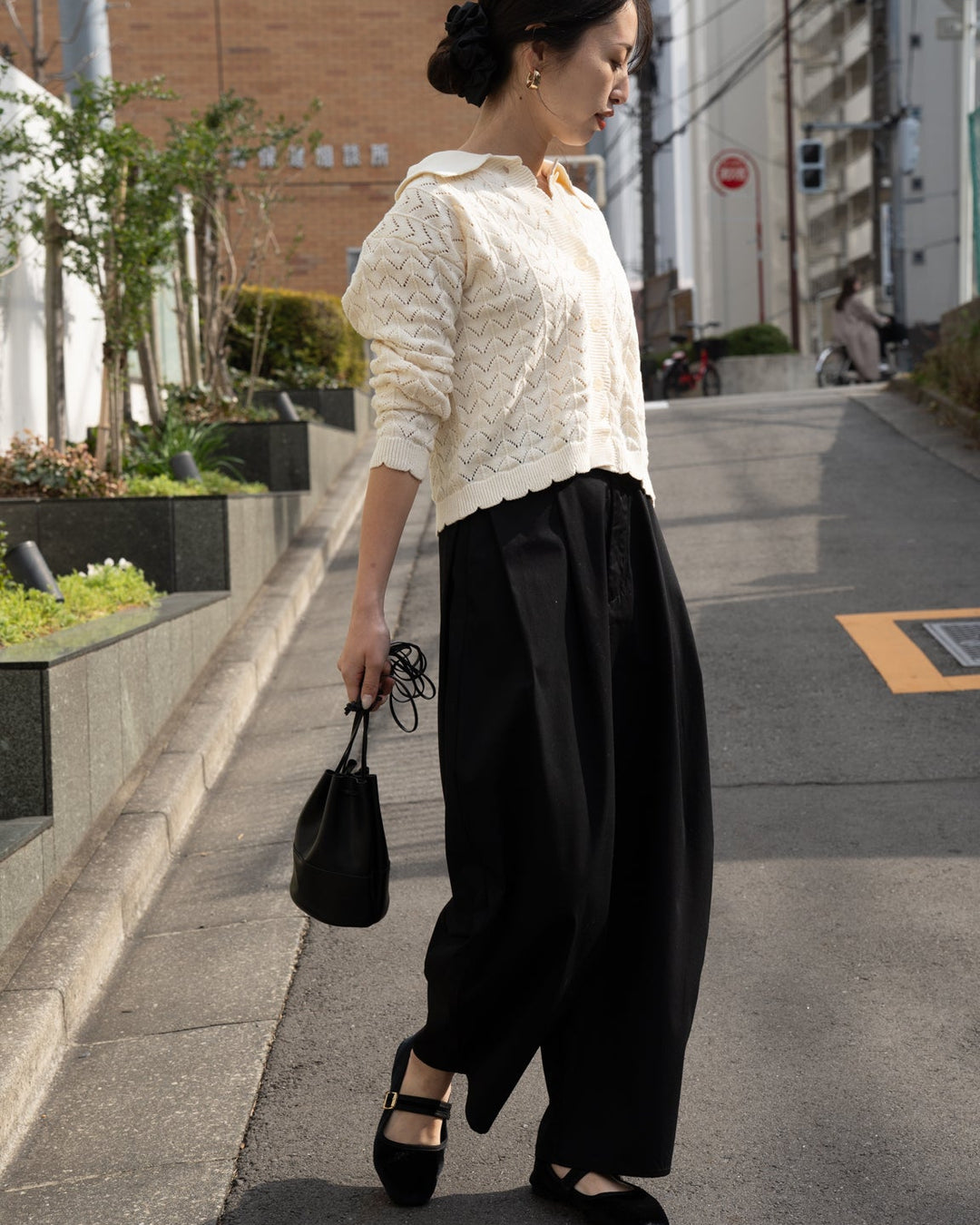 透かし編みニット襟付きカーディガン