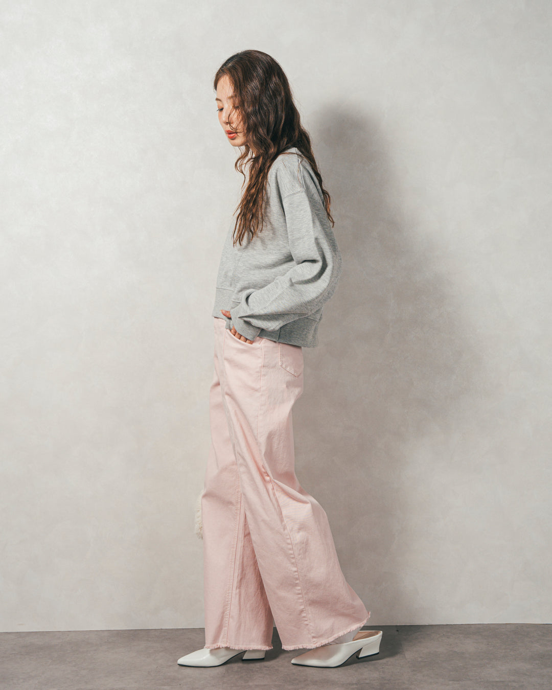 ［SET］ラメ裏毛ボリュームスリーブトレーナー+センターシーム リラックスカラーデニム（2SET）