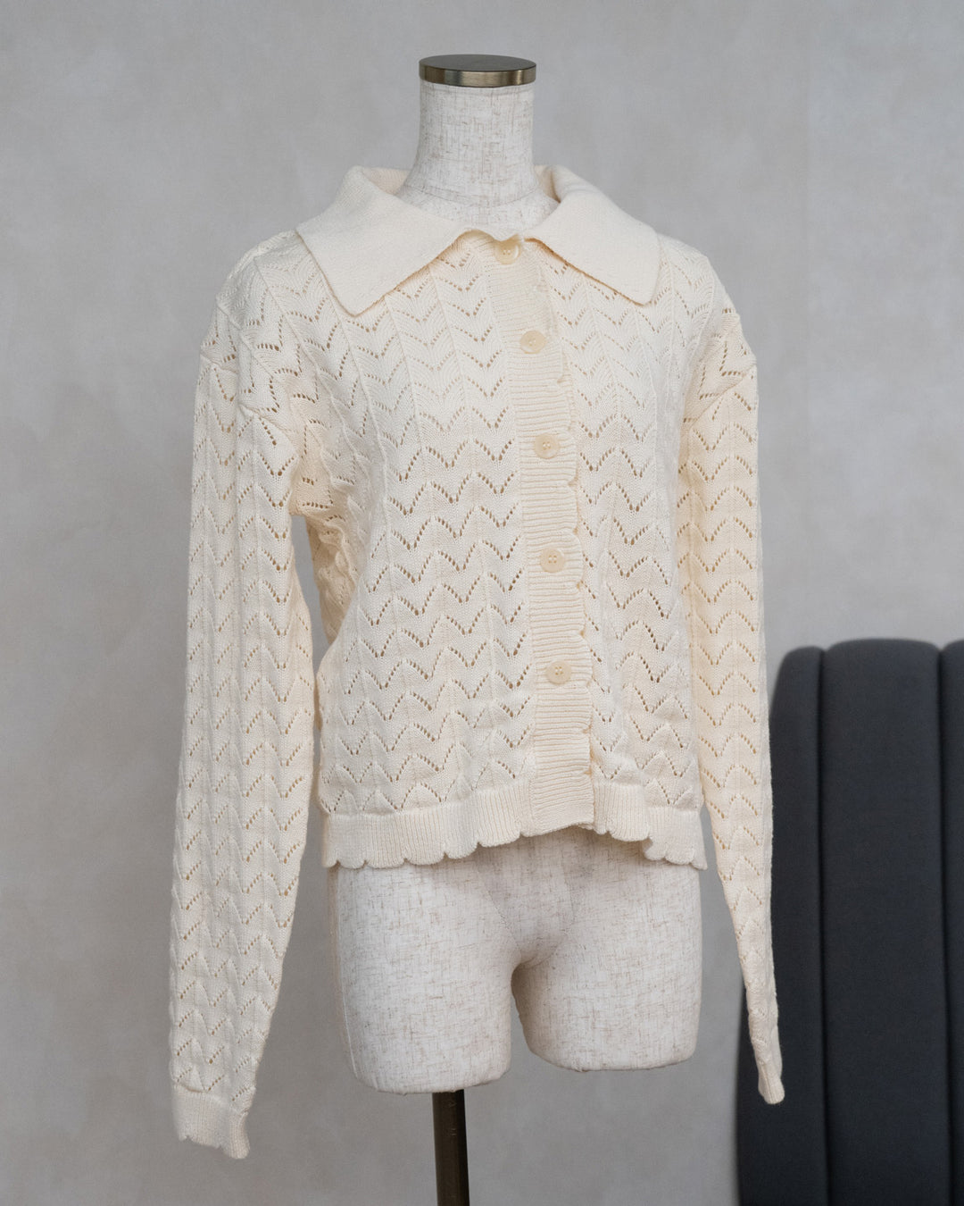 透かし編みニット襟付きカーディガン