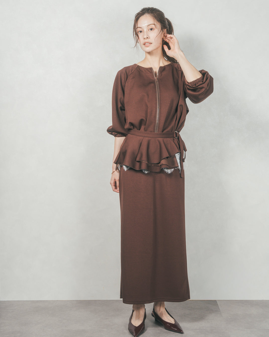 Multi-Way ライトポンチペプラムスカート (BROWN)