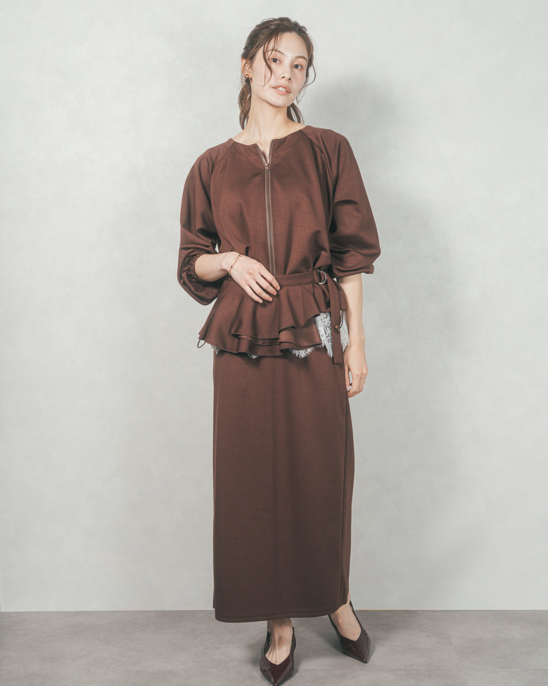 Multi-Way ライトポンチペプラムスカート (BROWN)