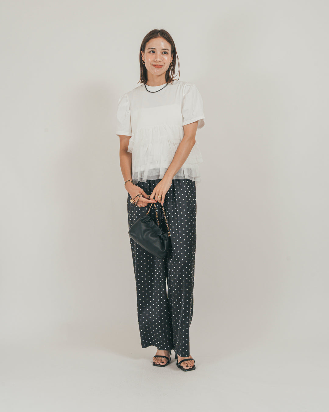 ［SET］チュールフリル ペプラムTシャツ + ドットサテンパンツ（2SET）