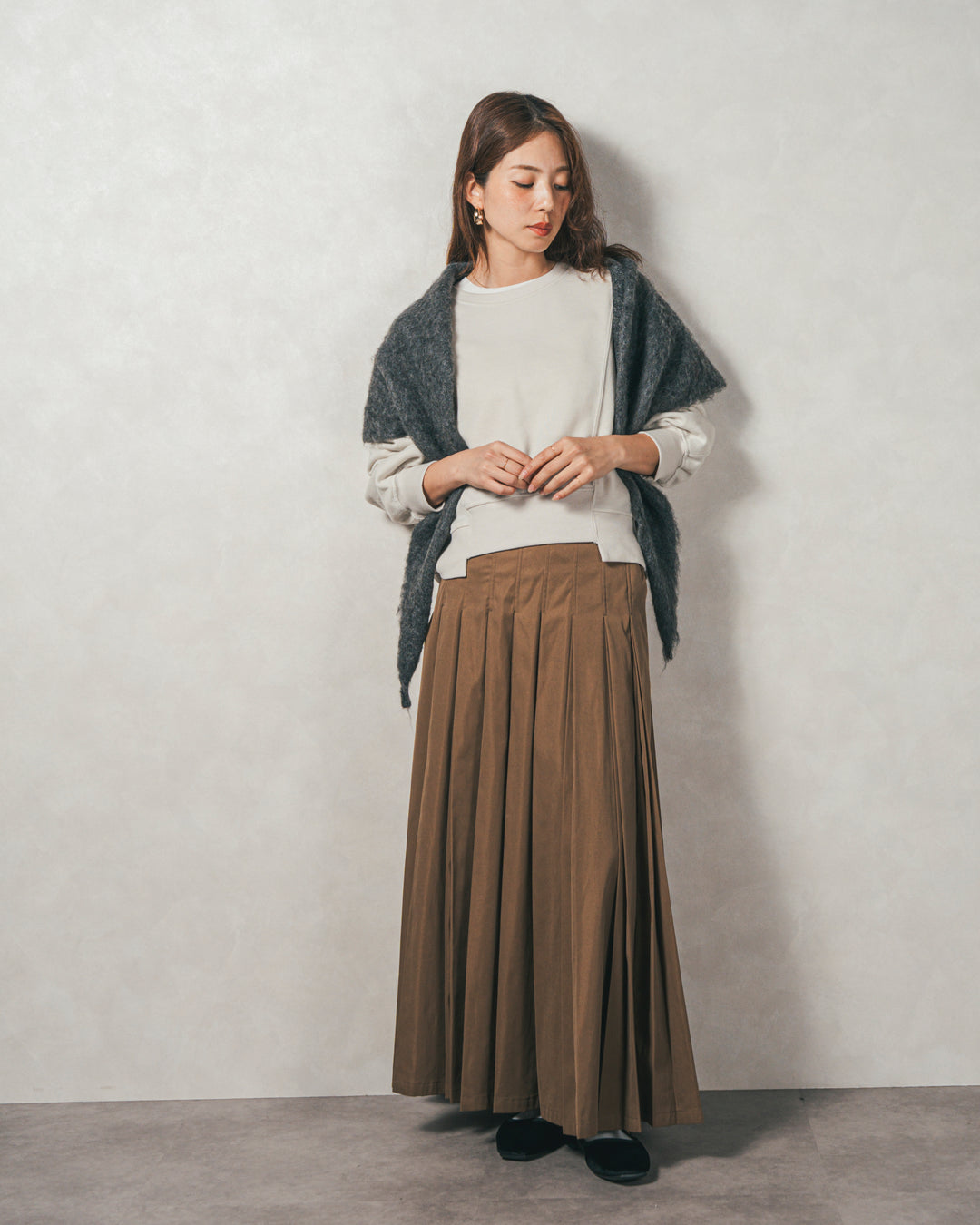 ［SET］ラメ裏毛ボリュームスリーブトレーナー+W-Tuckプリーツロングスカート（2SET）