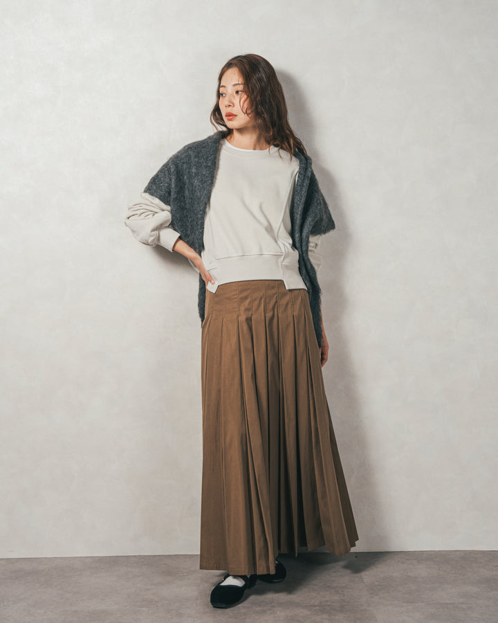 ラメ裏毛ボリュームスリーブトレーナー（OFF）