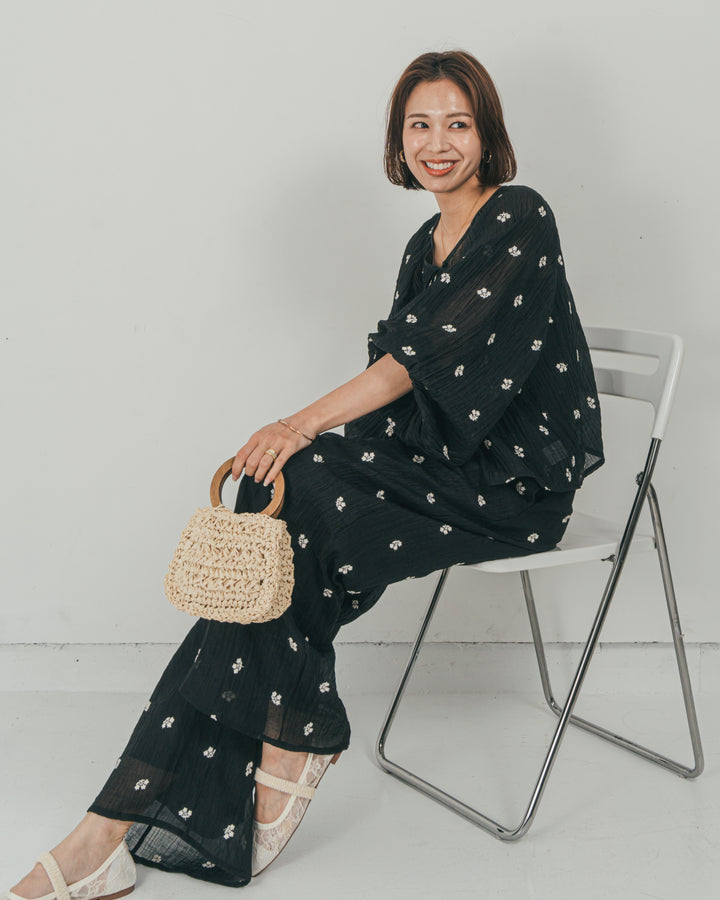 ［SET］フロントリボン刺繍 Veilブラウス + 刺繍 Veilロングパンツ（2SET）