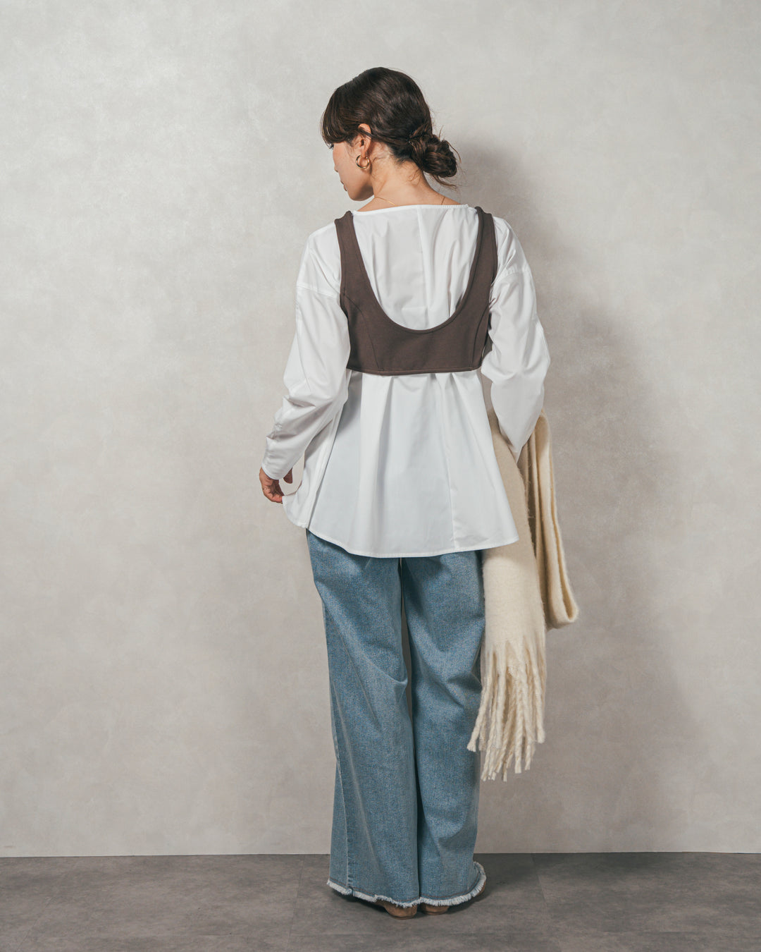 ［SET］カットビスチェxブラウス レイヤードSET+センターシーム リラックスカラーデニム（2SET）