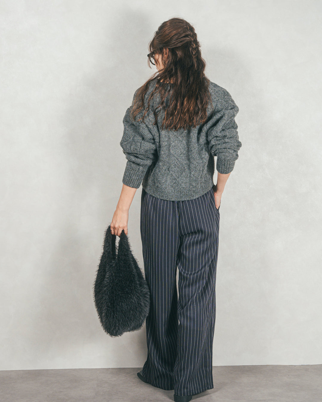 ［SET］ケーブルKnitクルーカーディガン+Relaxストライプパンツ