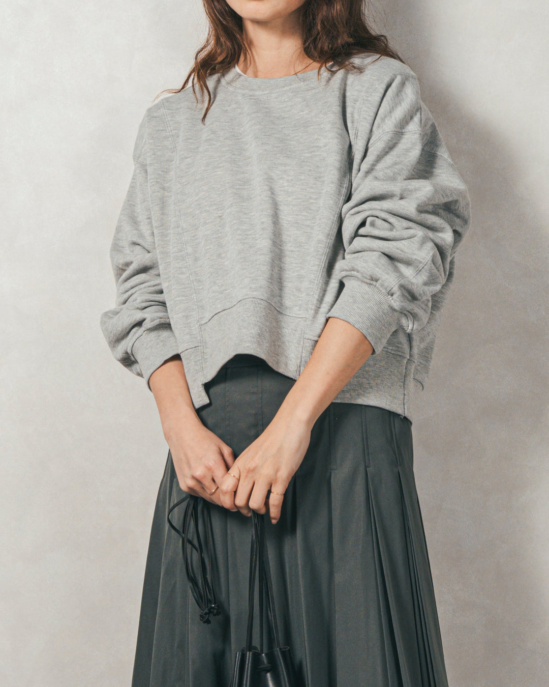 ラメ裏毛ボリュームスリーブトレーナー (GRAY)