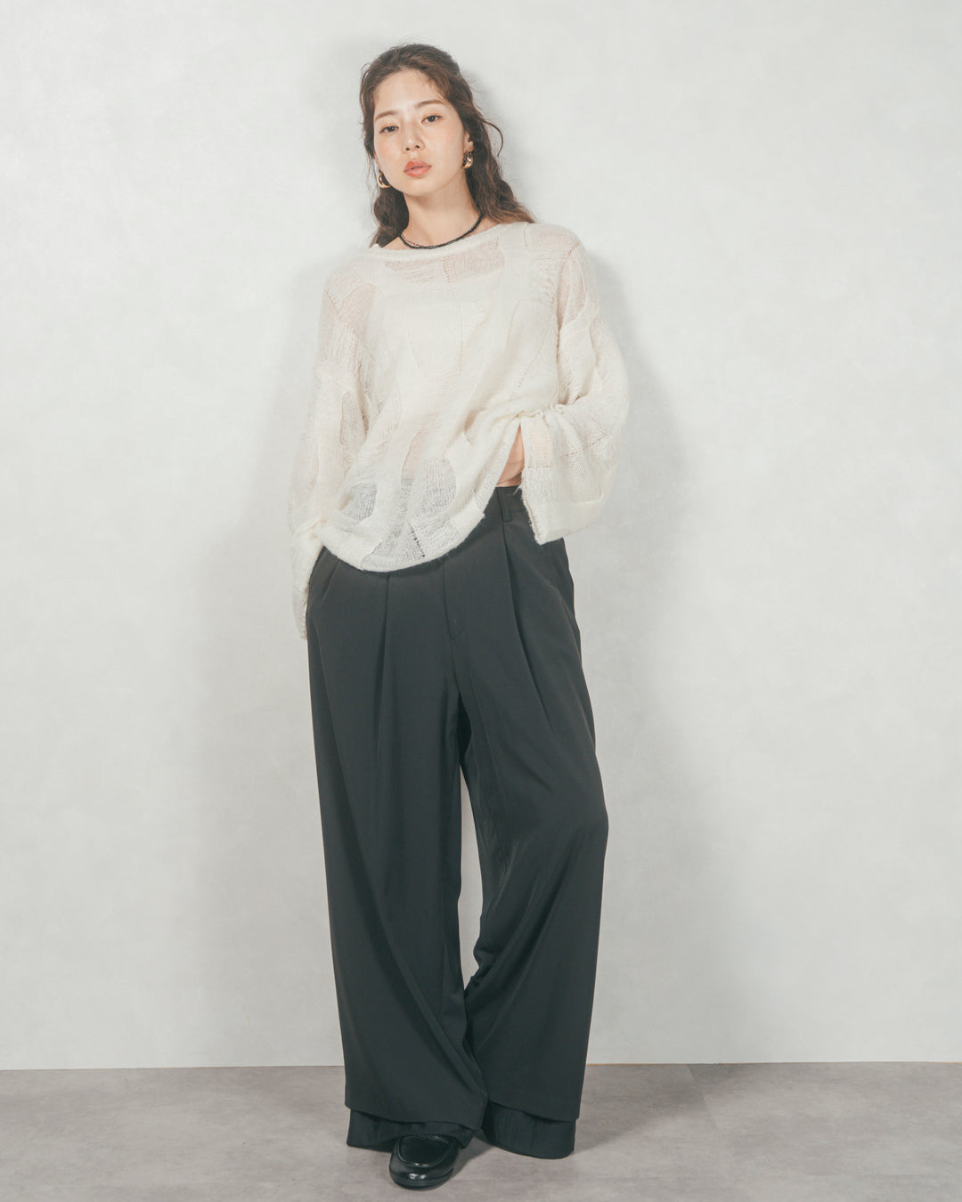 ［SET］コージーオーバーサイズニット+裾シアーワイドストレートパンツ（2SET）