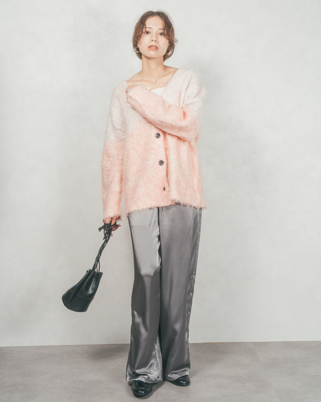 Airyフェザー ニットカーディガン (PINK×LIGHT PINK)