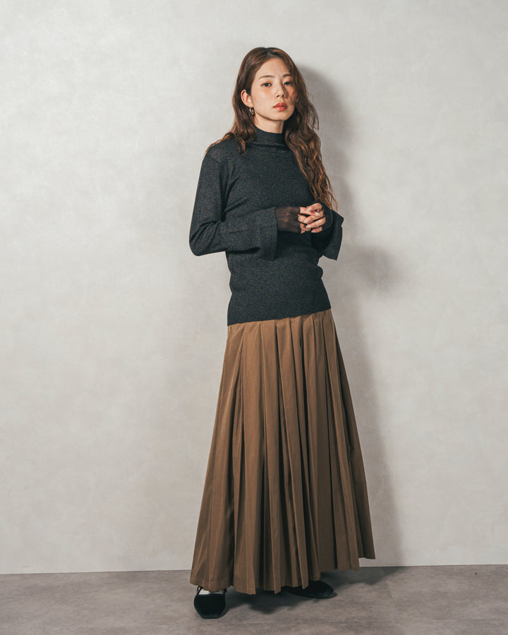 ［SET］袖レイヤードラメリブタートルニット+すっきり見えカップ付きキャミ+W-Tuckプリーツロングスカート（3SET）