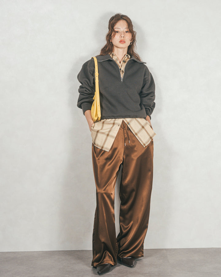 ［SET］裏起毛ハーフZipスウェット+Looseチェックシャツ+Relaxサテンパンツ