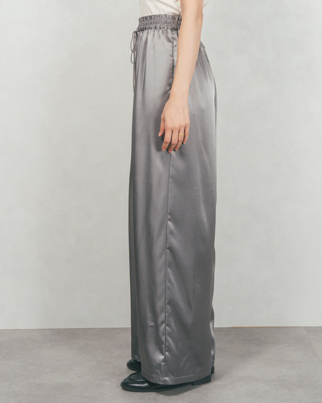 Relaxサテンパンツ (GREY)