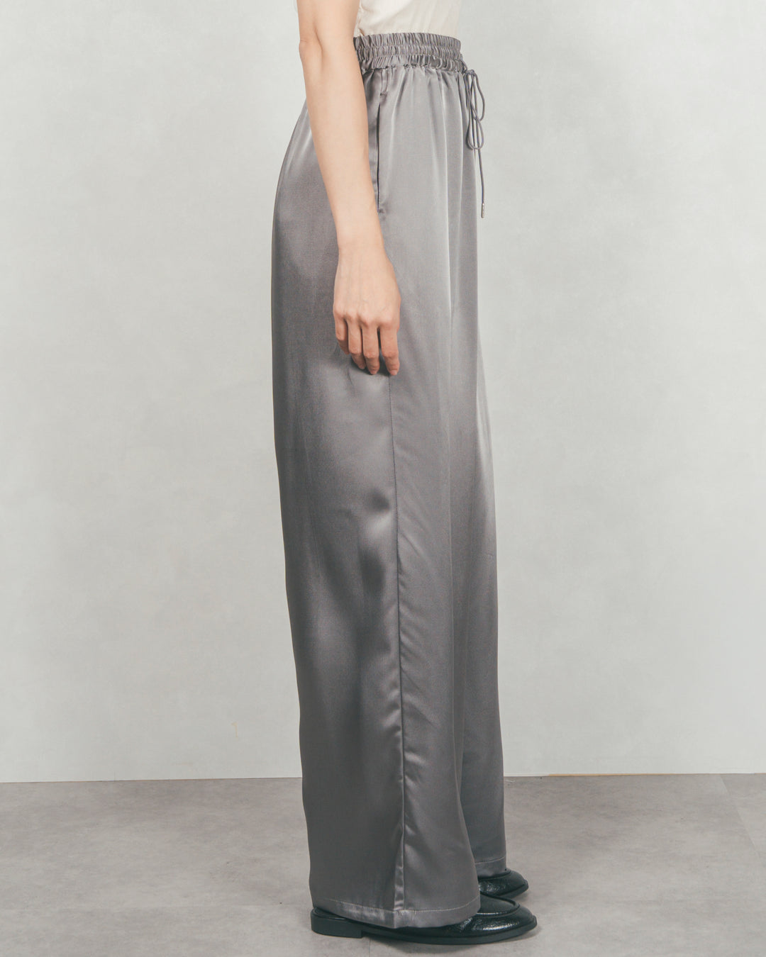 Relaxサテンパンツ (GREY)