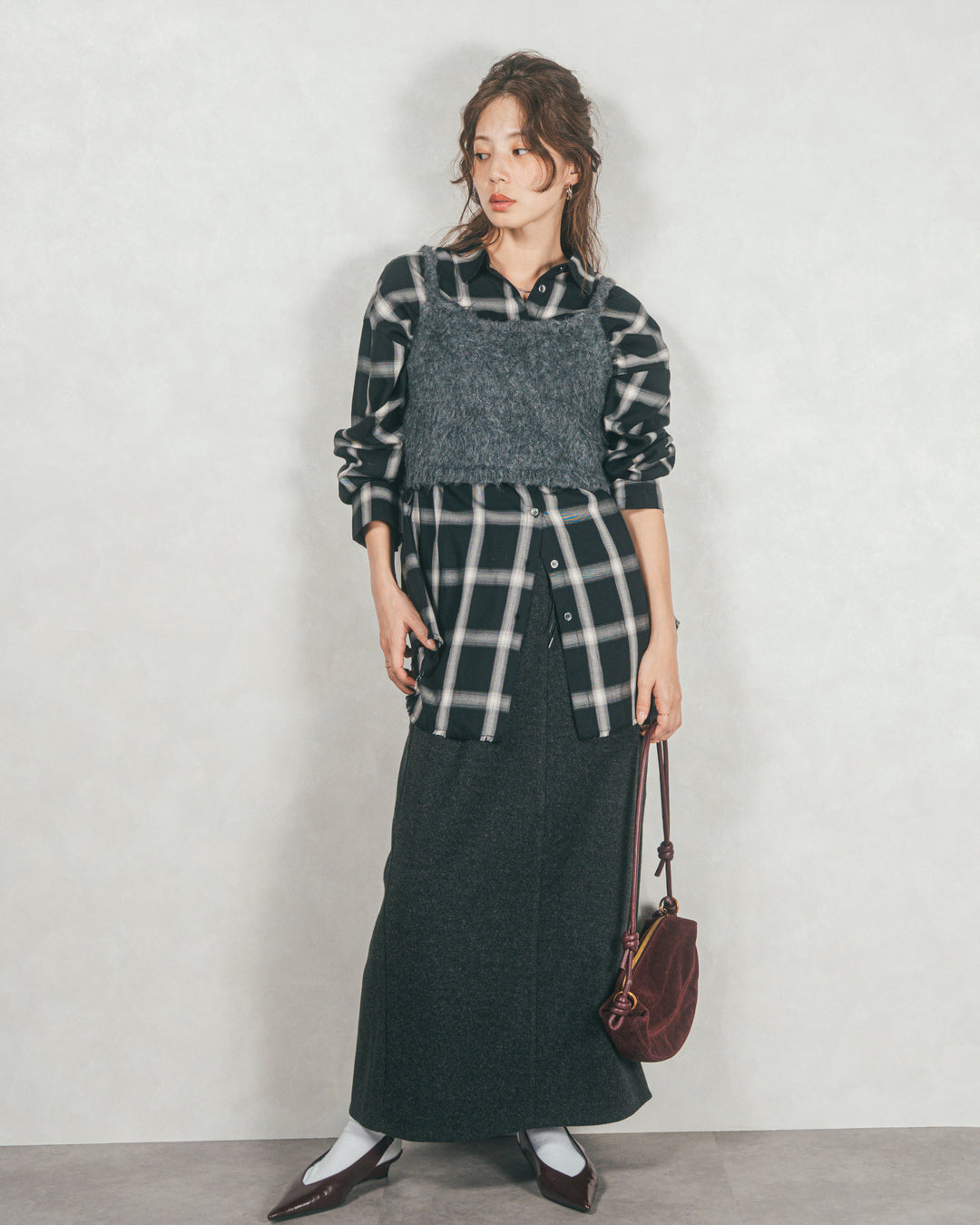 ［SET］Looseチェックシャツ+モヘアタッチKnitビスチェ+Smoothニットソー Narrowスカート