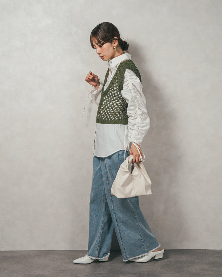 ［SET］ブロード袖ドロストデザインブラウス+2-Way Uネックメッシュニットベスト+センターシーム リラックスカラーデニム（3SET）