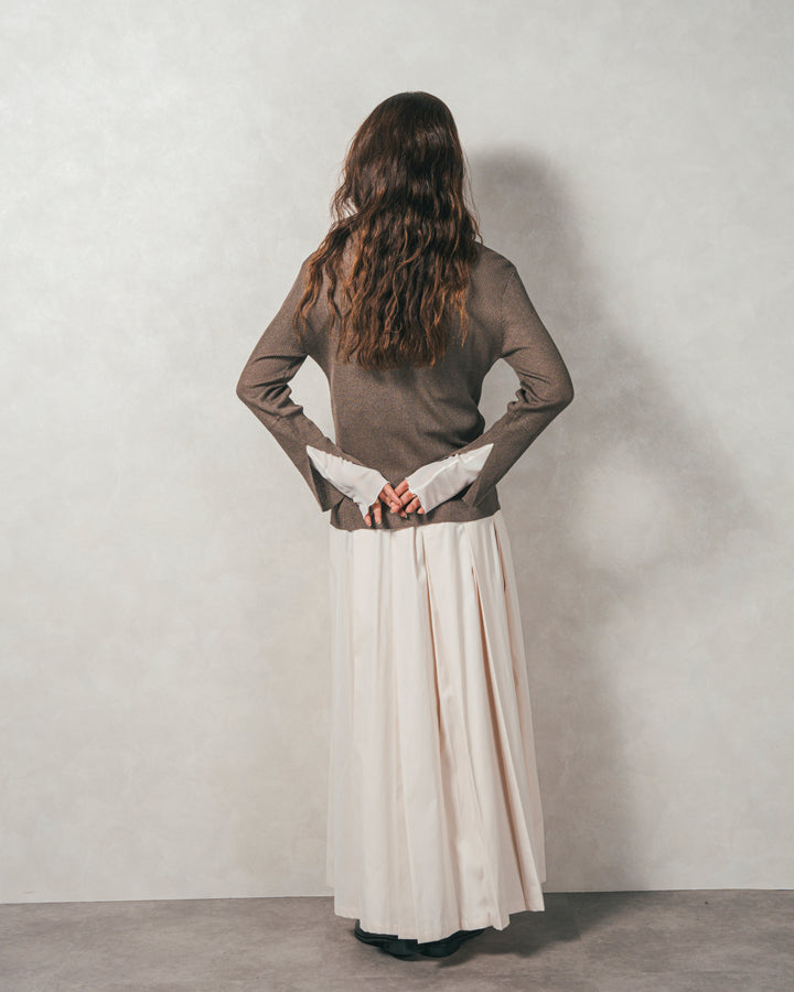 ［SET］袖レイヤードラメリブタートルニット+すっきり見えカップ付きキャミ+W-Tuckプリーツロングスカート（3SET）