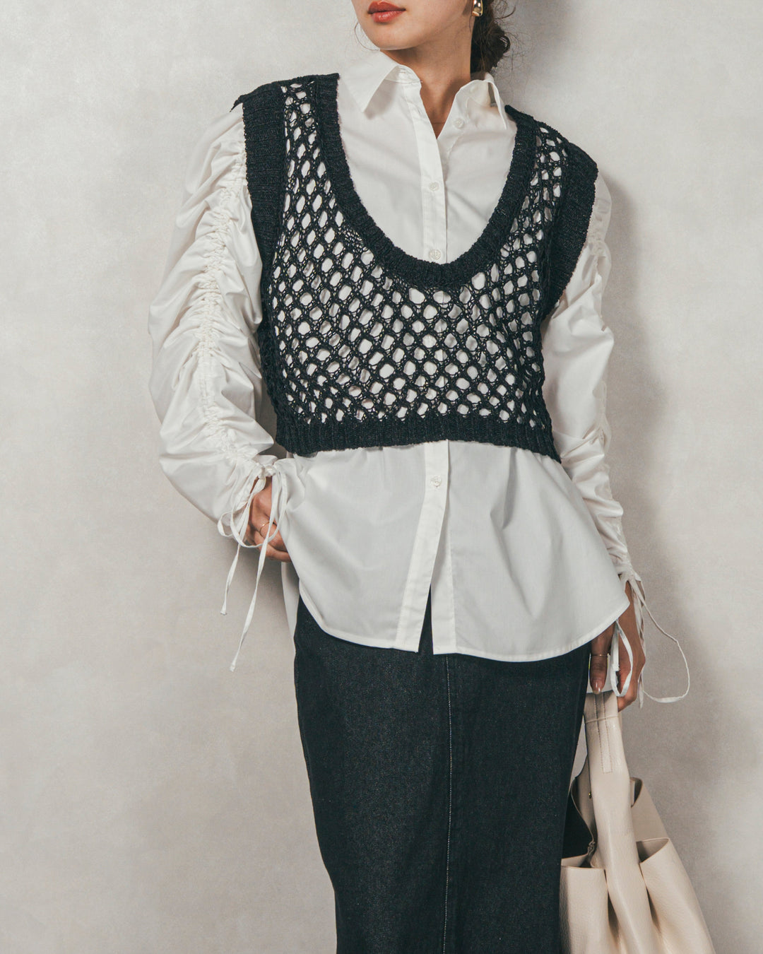 ［SET］ブロード袖ドロストデザインブラウス+2-Way Uネックメッシュニットベスト+フロントスリット Iラインデニムスカート（3SET）