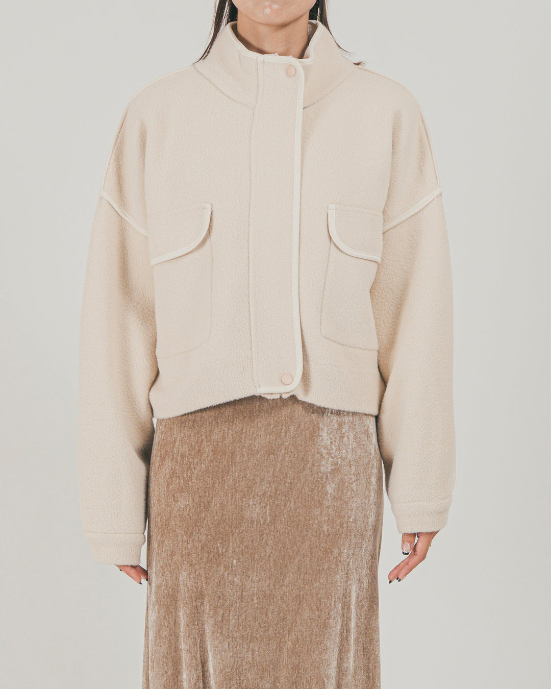 Softショートニットブルゾン