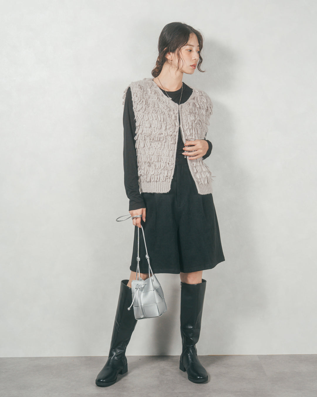 ループ編みフリンジニットベスト (GRAY)