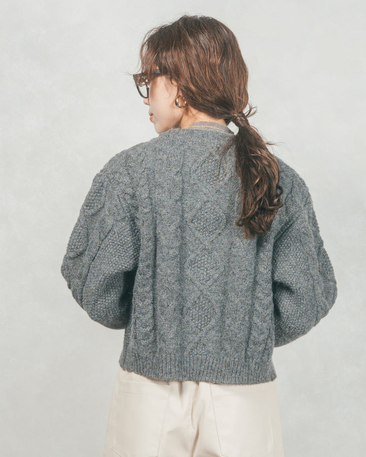 ケーブルKnitクルーカーディガン (CHARCOAL GRAY)
