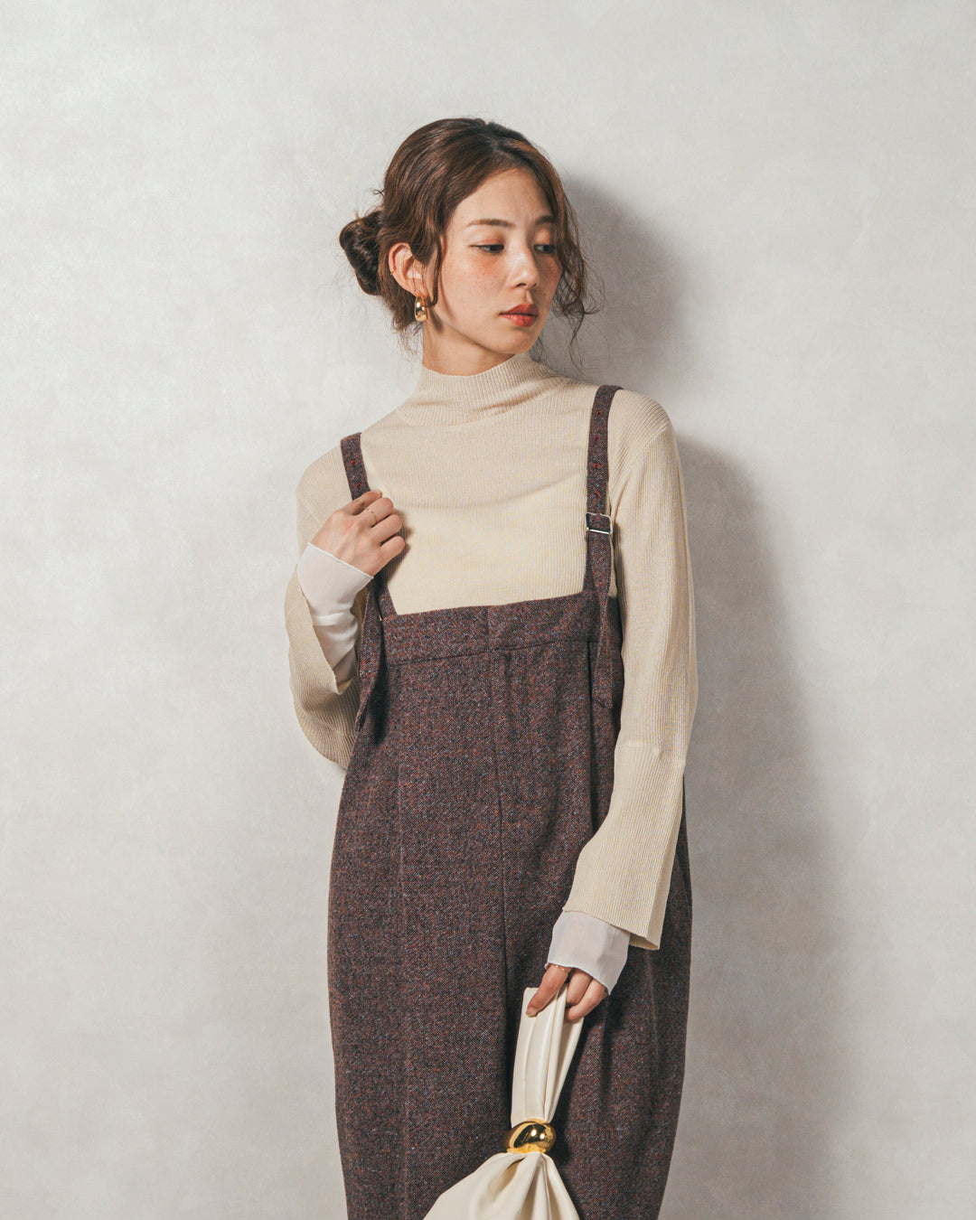 袖レイヤードラメリブタートルニット(IVORY)