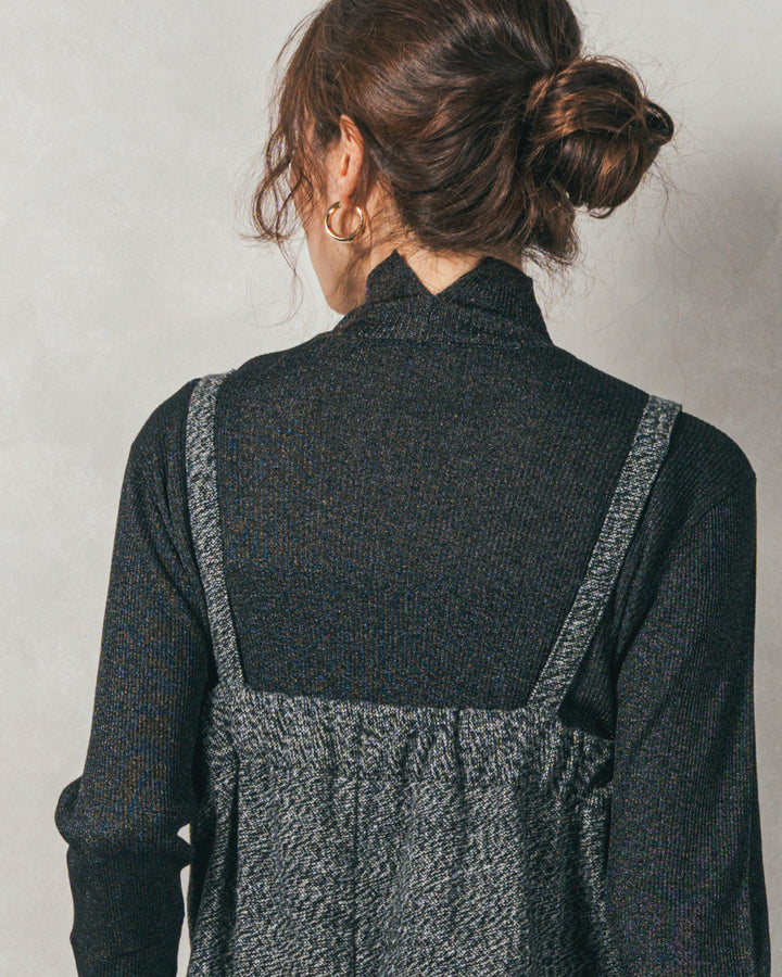 袖レイヤードラメリブタートルニット (BLACK)