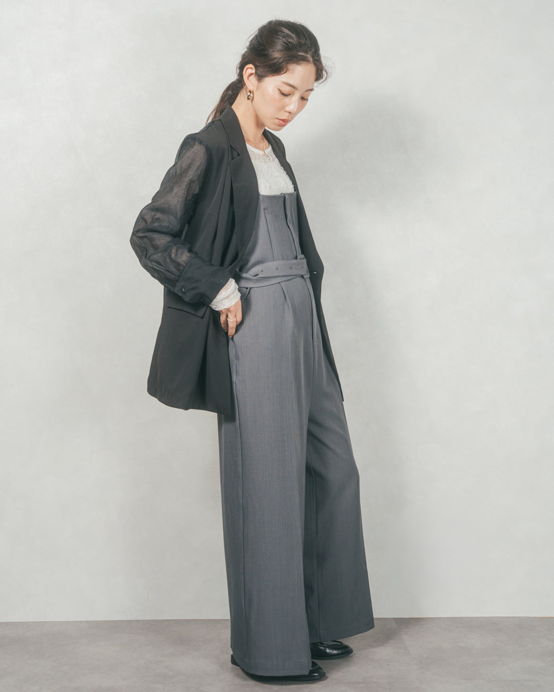 ［SET］シアーデザインテーラードジャケット+ウエストベルト付 Twillキャミサロペ（2SET）