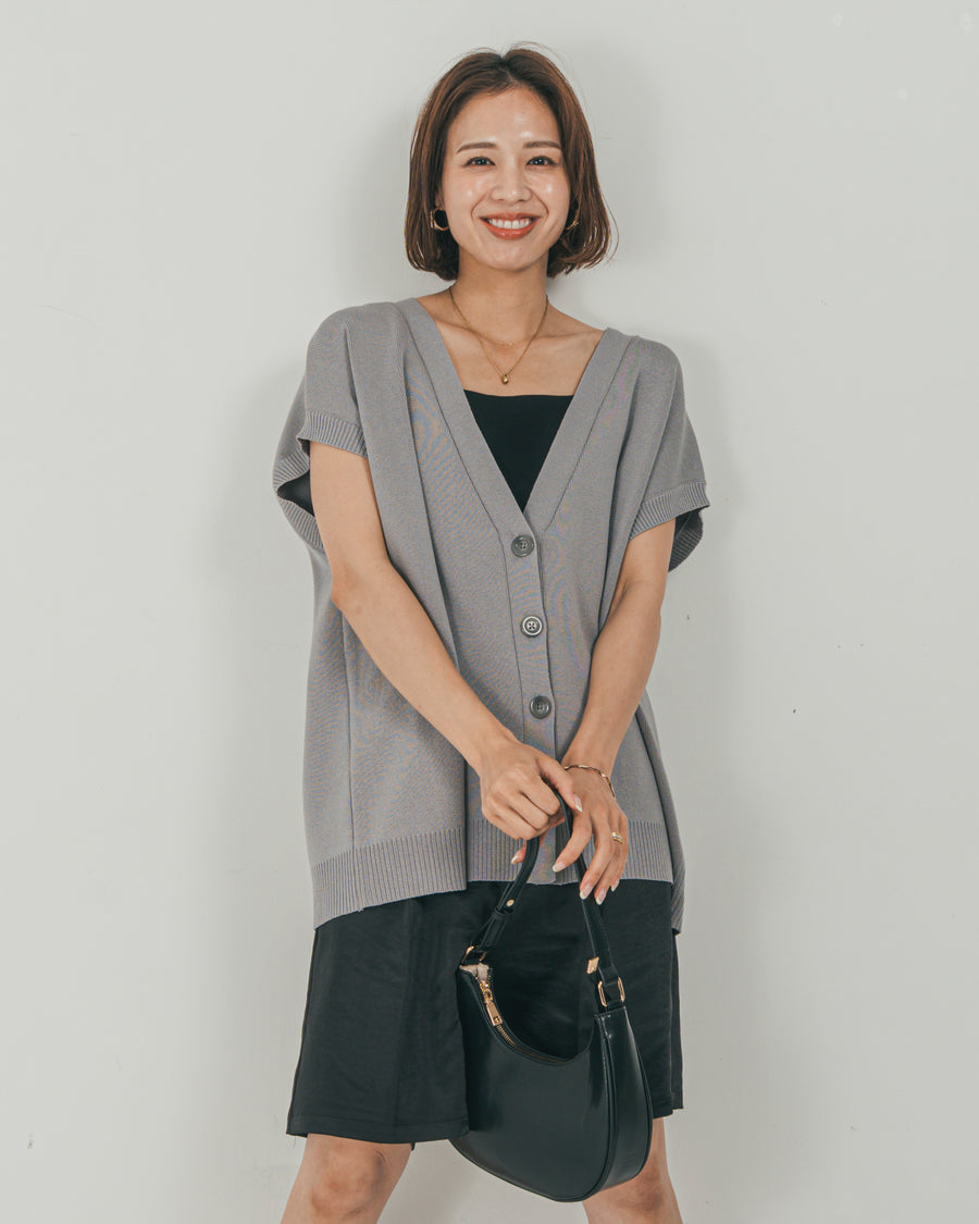 ［SET］VネックRelaxニットベスト + Vintageサテン　ハーフパンツ（2SET）