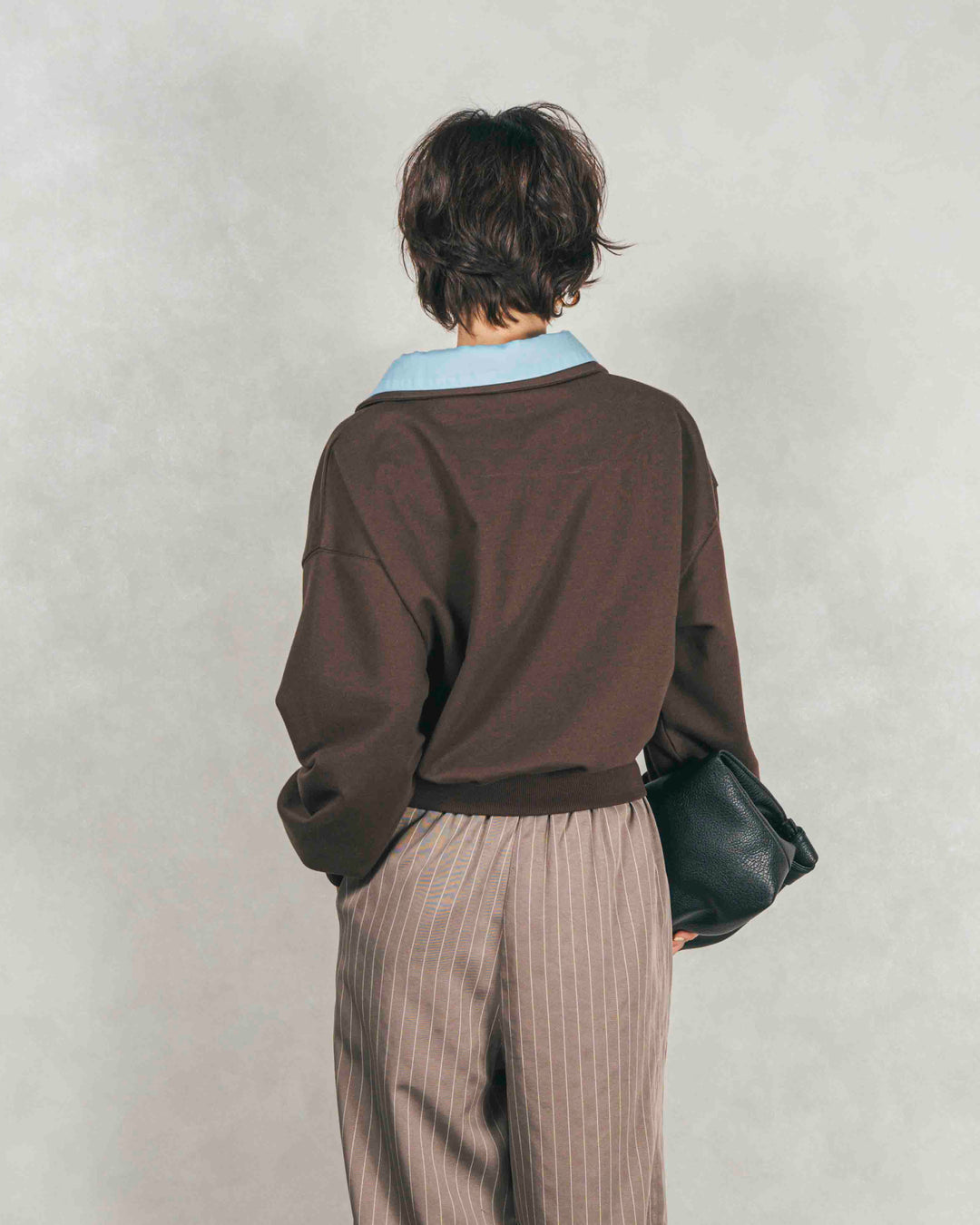 シャツ Layered クロップドスウェット（BROWN × BLUE）