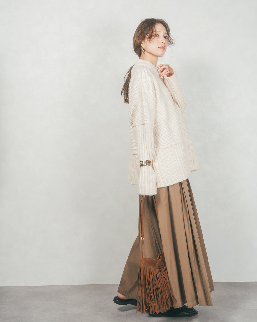 リンキングデザイン リラックスニット (OAT MEAL)