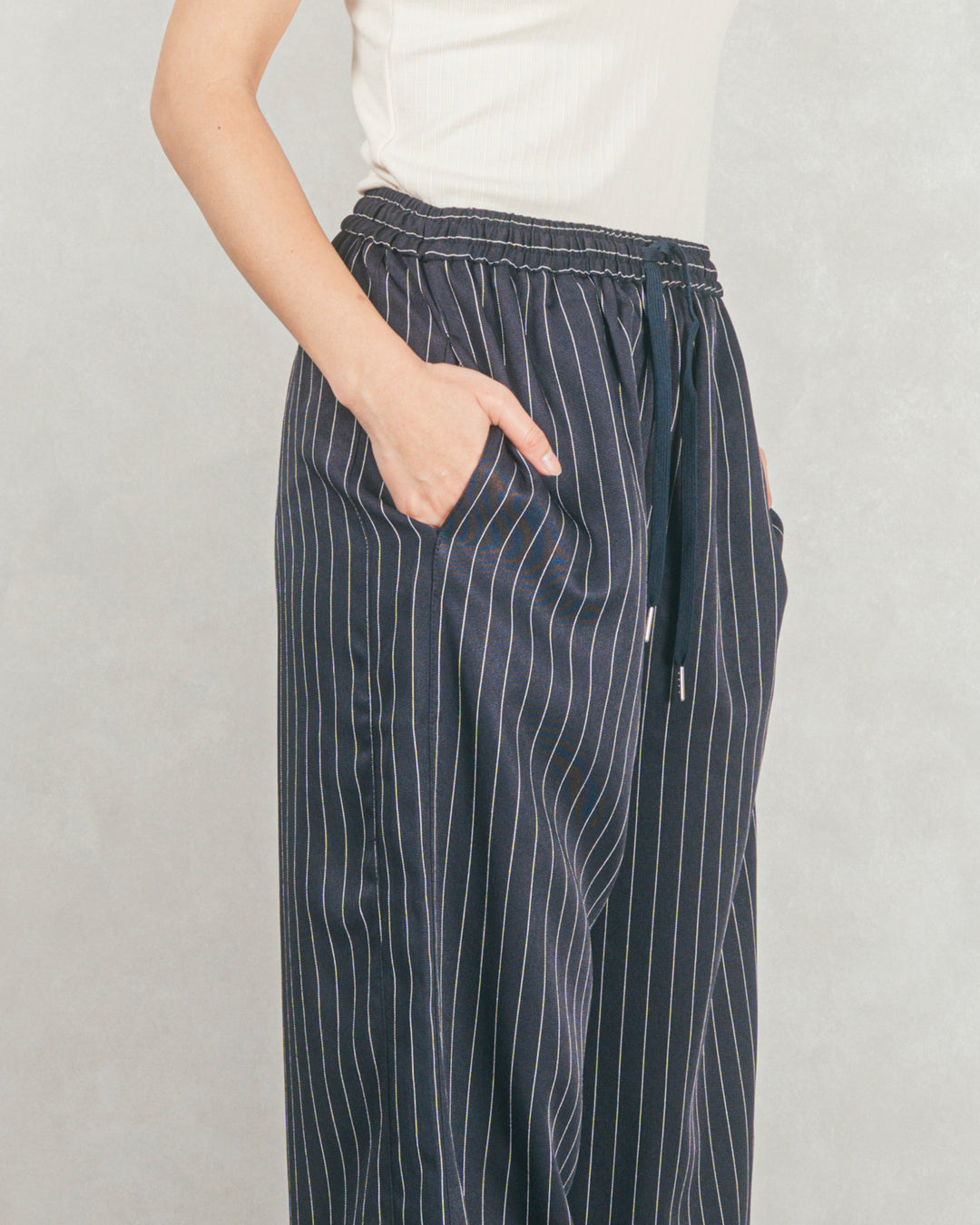 ［SET］ケーブルKnitクルーカーディガン+Relaxストライプパンツ