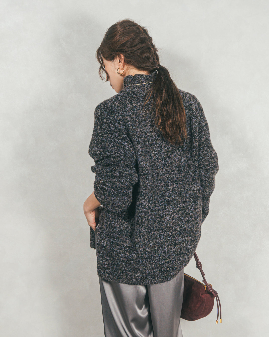 ブークレMix ハイネックニット (BLACK)