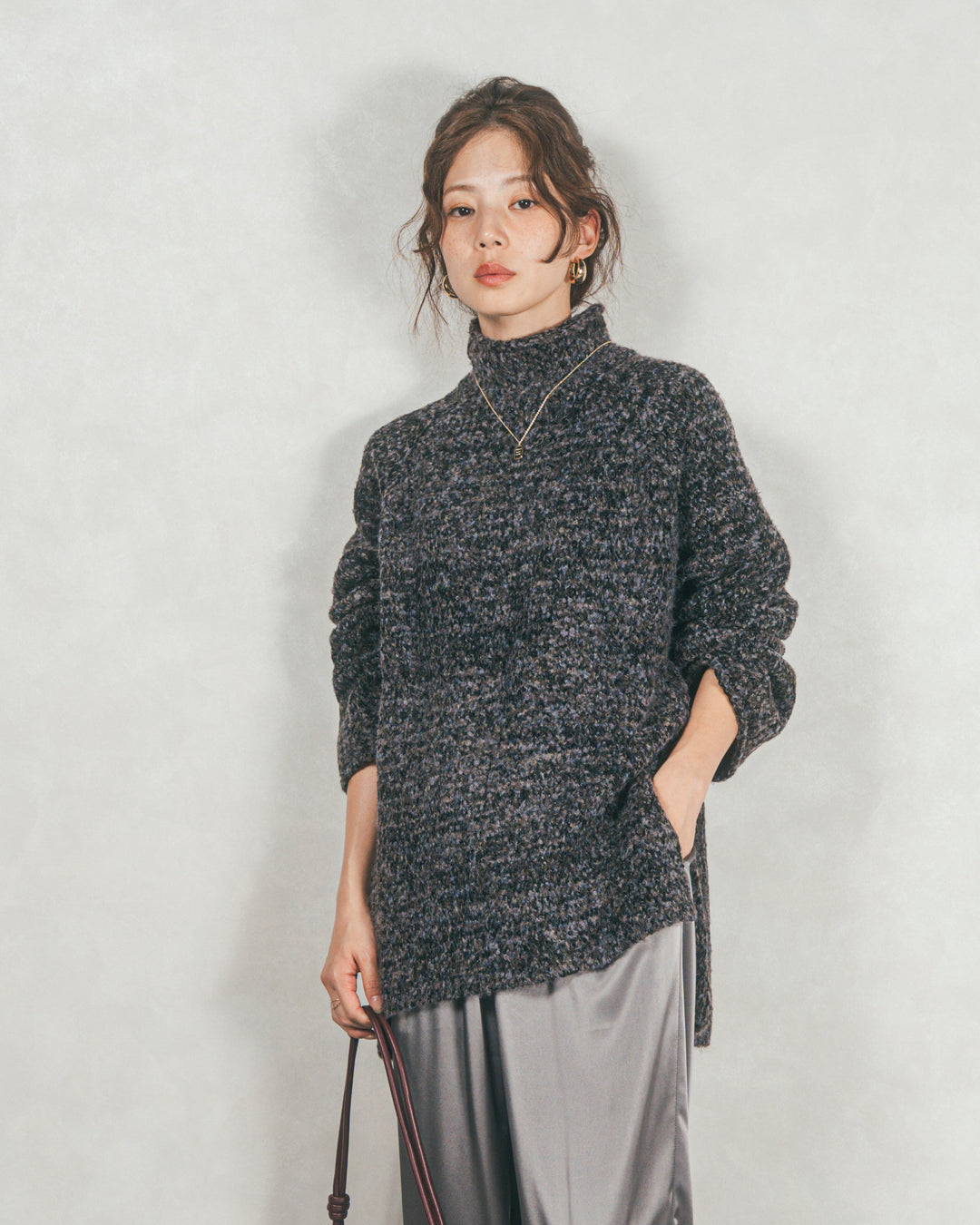 ブークレMix ハイネックニット (BLACK)