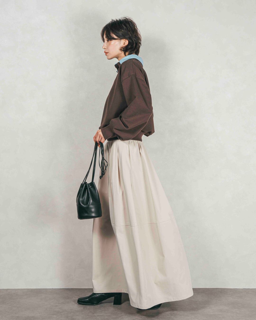 ［SET］シャツ Layered クロップドスウェット+コクーンシルエットロングスカート（2SET）