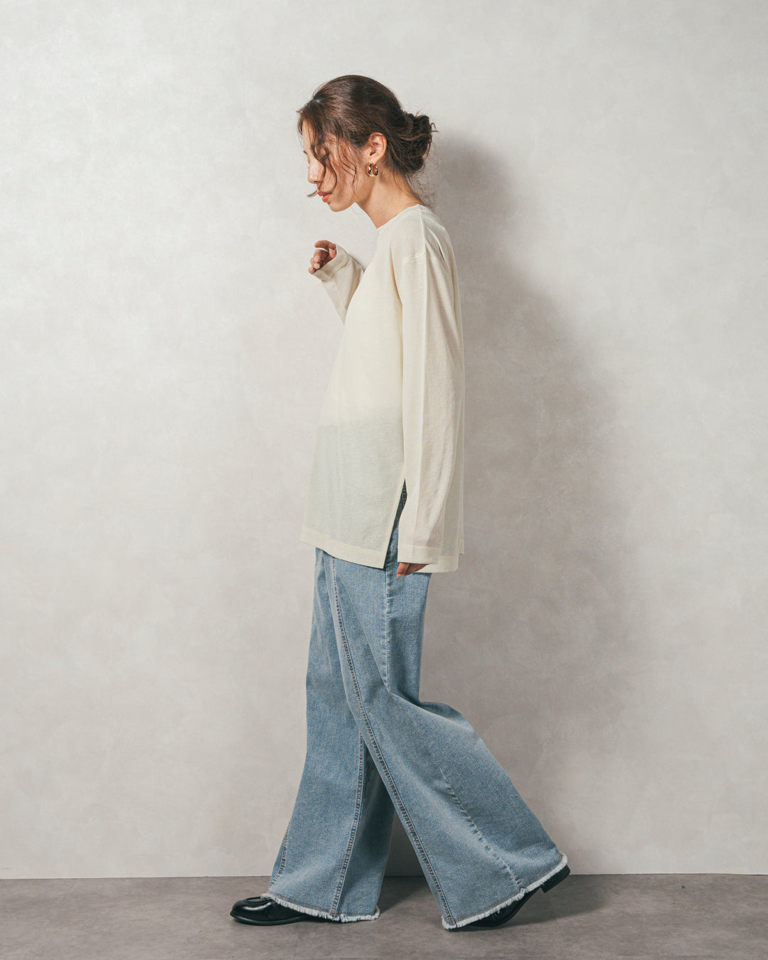 スラブシアークルーネックT (YELLOW)