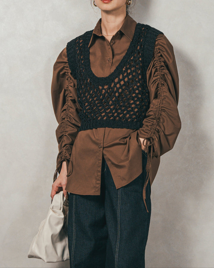 ［SET］ブロード袖ドロストデザインブラウス+2-Way Uネックメッシュニットベスト+センターシーム リラックスカラーデニム（3SET）