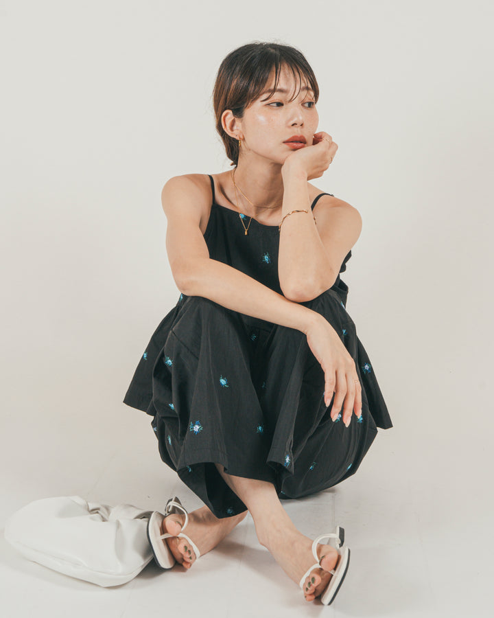［SET］Flower刺繍　ボリュームキャミ + Flower刺繍　タックパンツ + カップ付きカットリブキャミ（3SET）